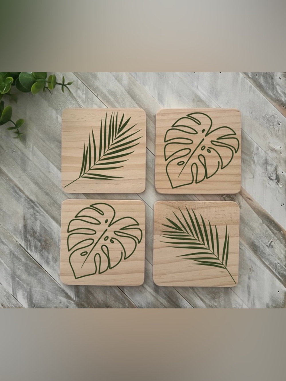 Set of 4 Wooden Plant Print Coasters – Green Leaf Design